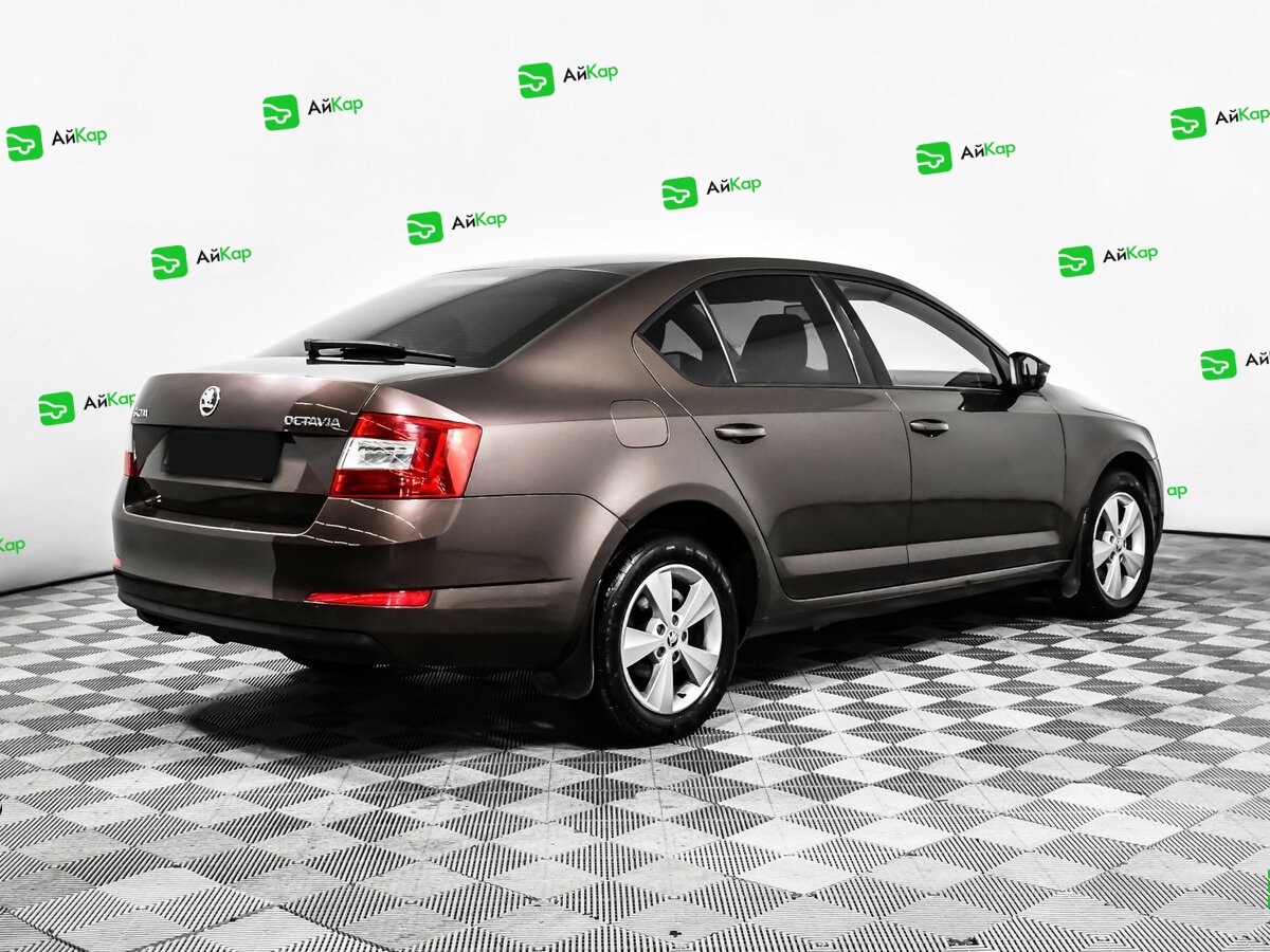 Skoda Octavia с пробегом — 2014 год. Фото: #3