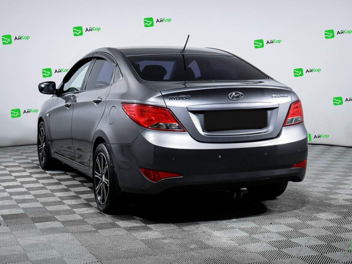 Hyundai Solaris с пробегом — 2014 год. Фото: #5