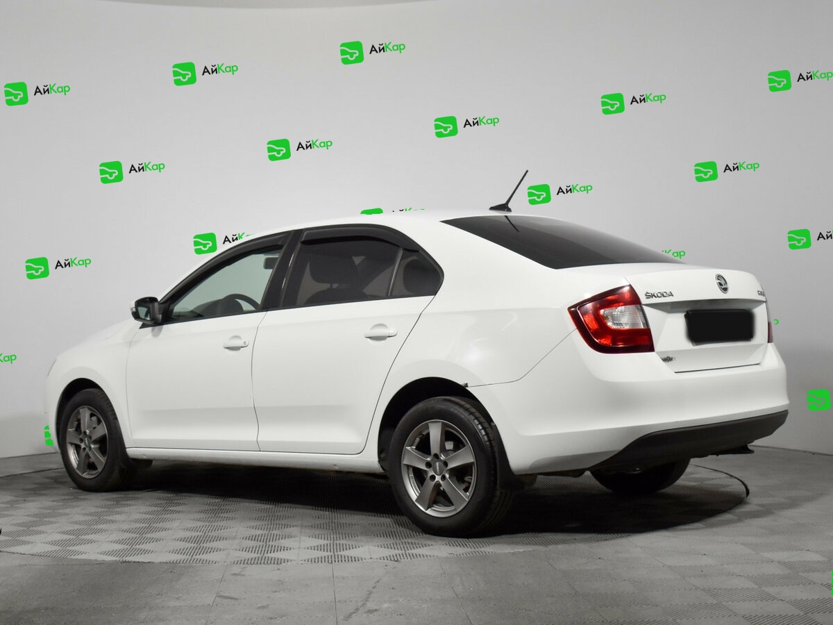 Skoda Rapid с пробегом — 2017 год. Фото: #5