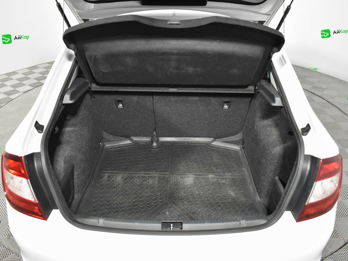 Skoda Rapid с пробегом — 2017 год. Фото: #15