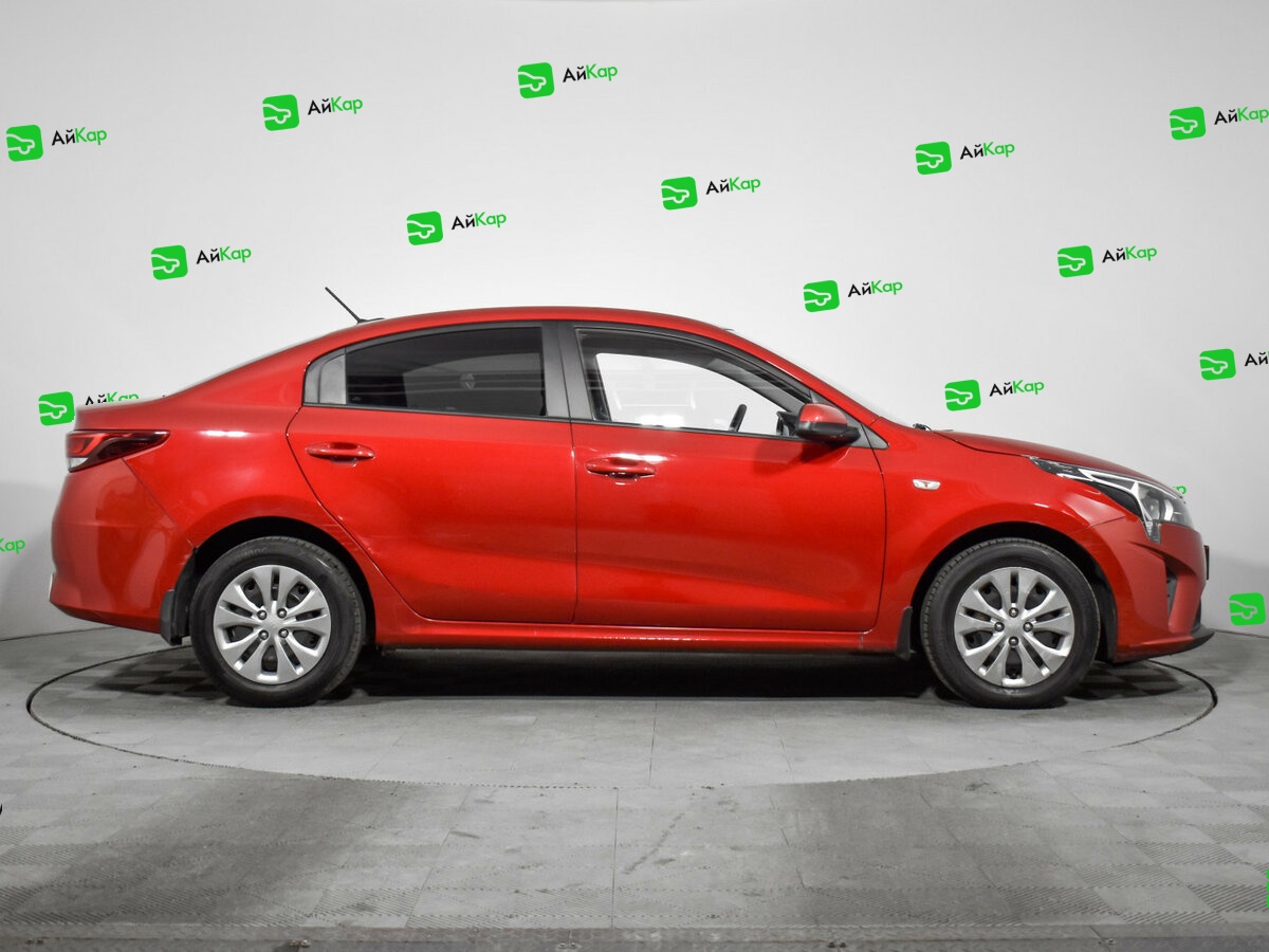 Kia Rio с пробегом — 2021 год. Фото: #3