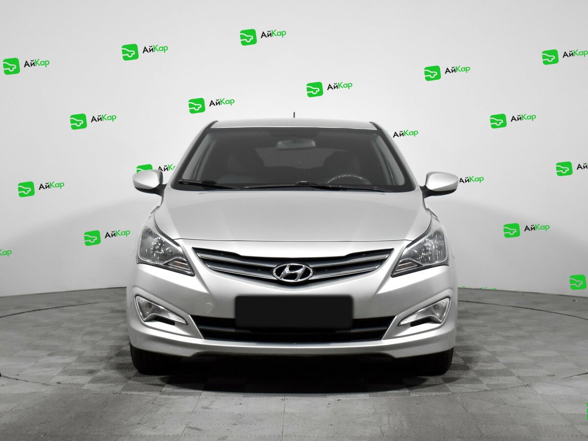 Hyundai Solaris с пробегом — 2015 год. Фото: #1