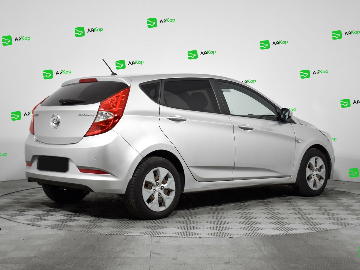 Hyundai Solaris с пробегом — 2015 год. Фото: #4