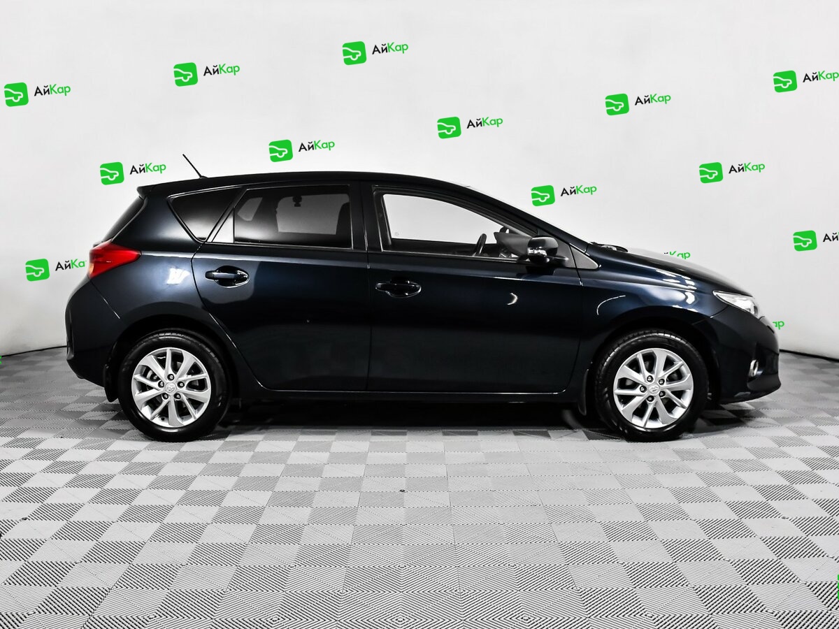 Toyota Auris с пробегом — 2014 год. Фото: #3