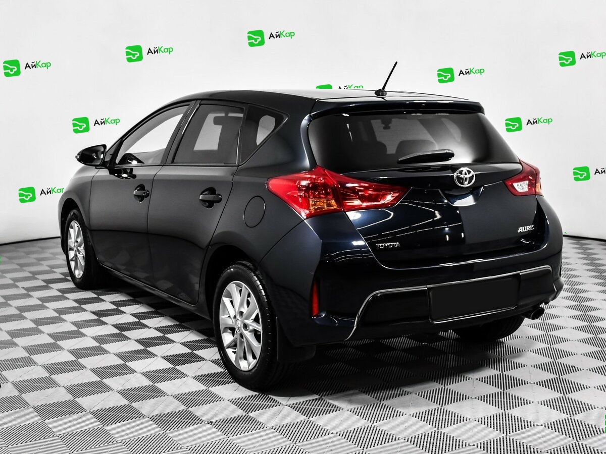 Toyota Auris с пробегом — 2014 год. Фото: #6