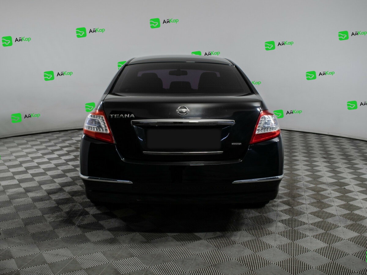 Nissan Teana с пробегом — 2012 год. Фото: #4
