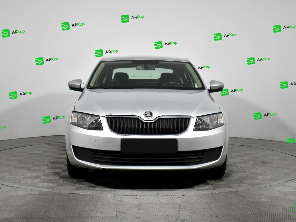 Skoda Octavia с пробегом — 2015 год. Фото: #1