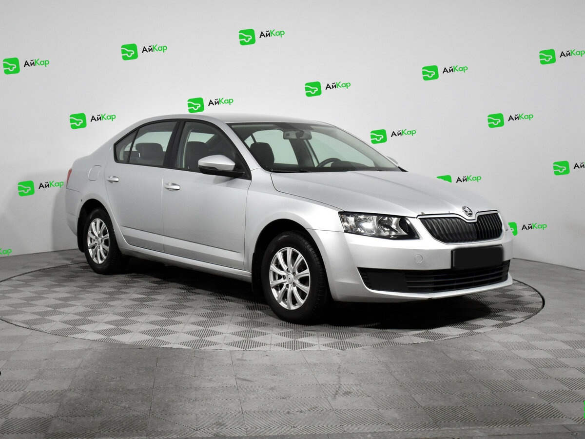Skoda Octavia с пробегом — 2015 год. Фото: #2