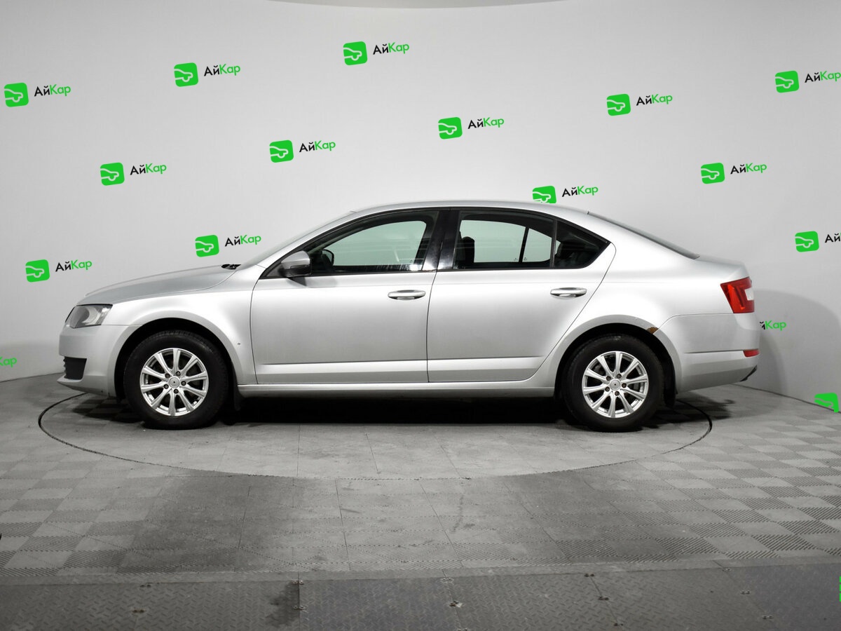 Skoda Octavia с пробегом — 2015 год. Фото: #6