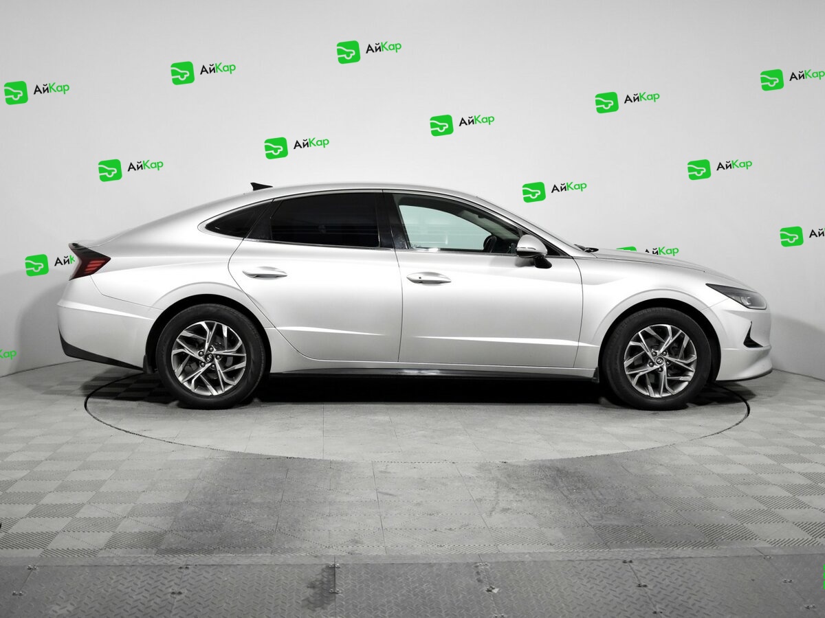 Hyundai Sonata с пробегом — 2021 год. Фото: #3