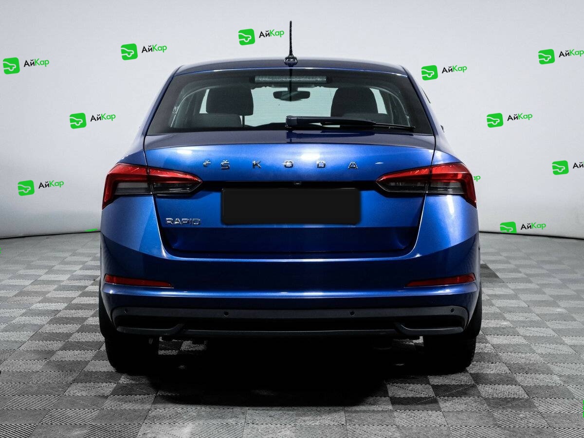 Skoda Rapid с пробегом — 2021 год. Фото: #4