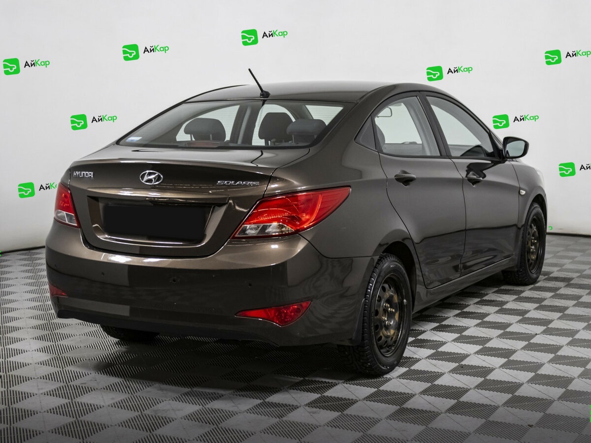 Hyundai Solaris с пробегом — 2015 год. Фото: #4