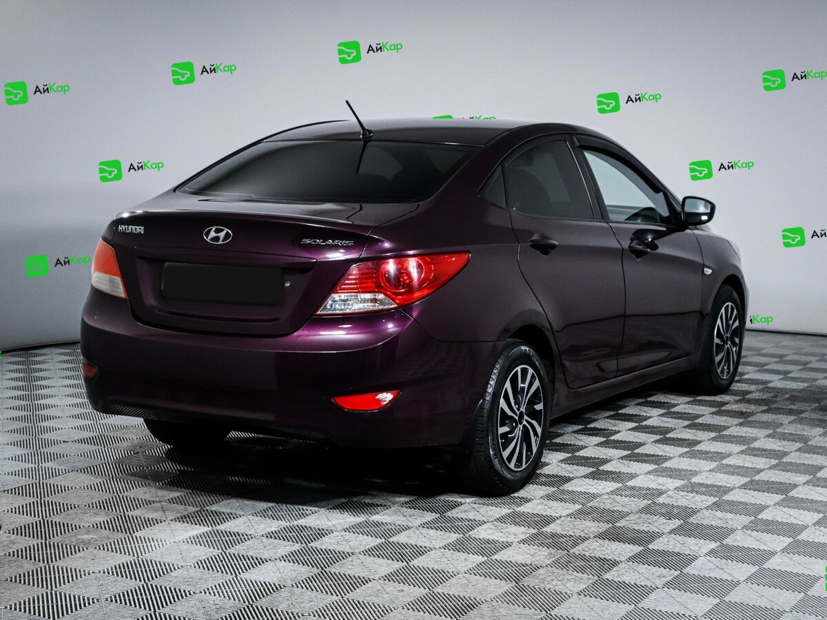 Hyundai Solaris с пробегом — 2013 год. Фото: #3