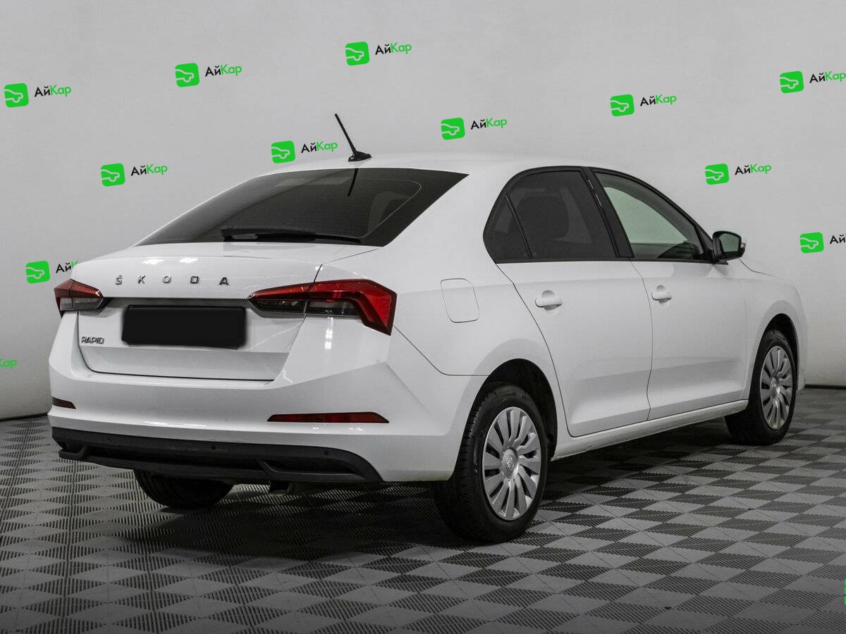 Skoda Rapid с пробегом — 2021 год. Фото: #3