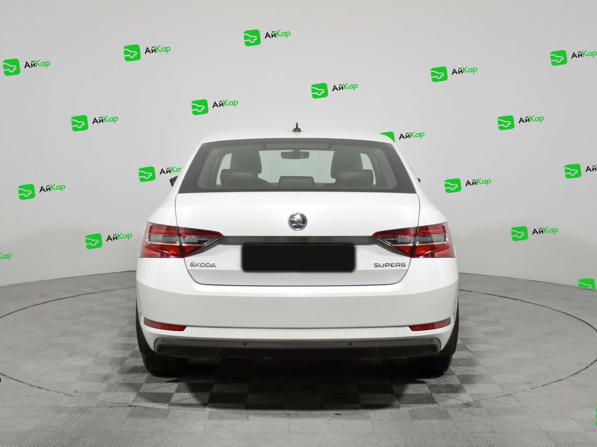 Skoda Superb с пробегом — 2018 год. Фото: #4