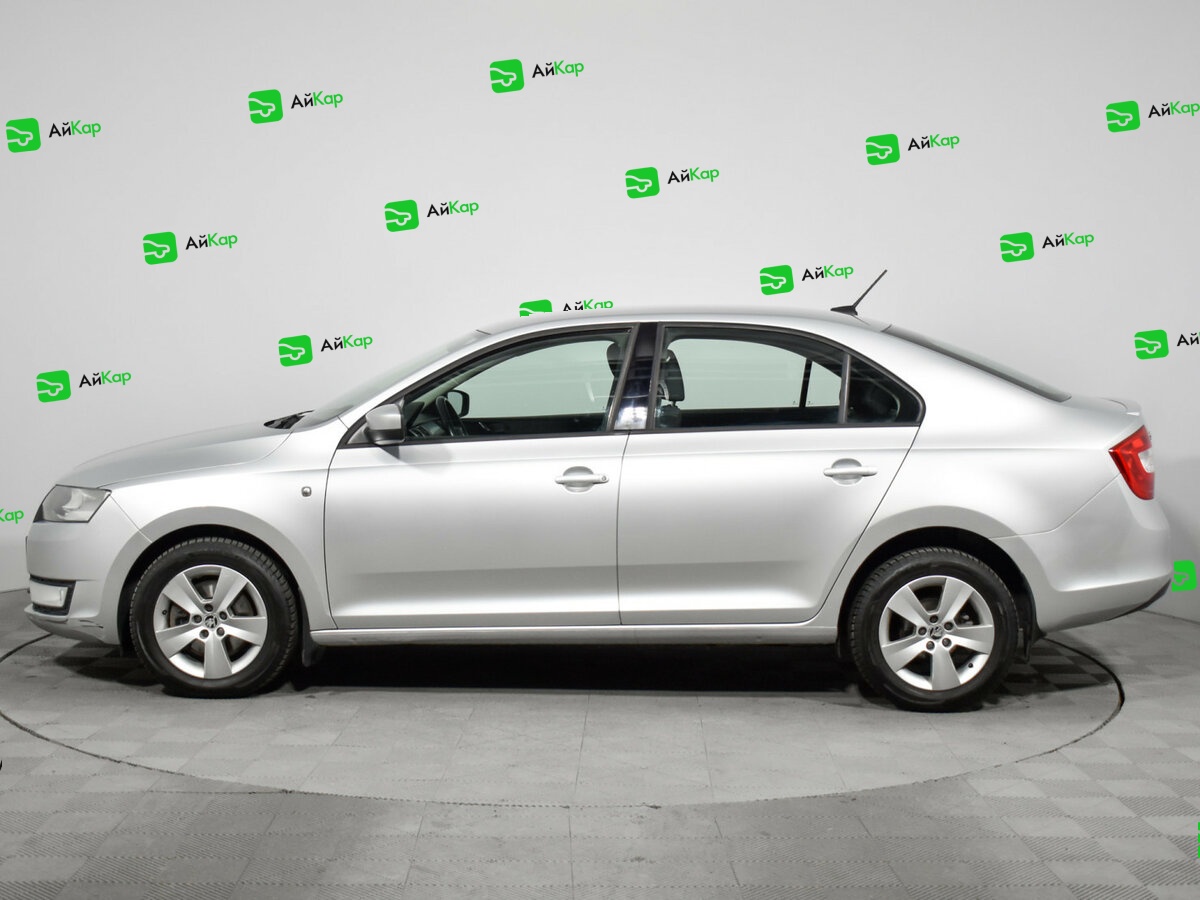 Skoda Rapid с пробегом — 2017 год. Фото: #7