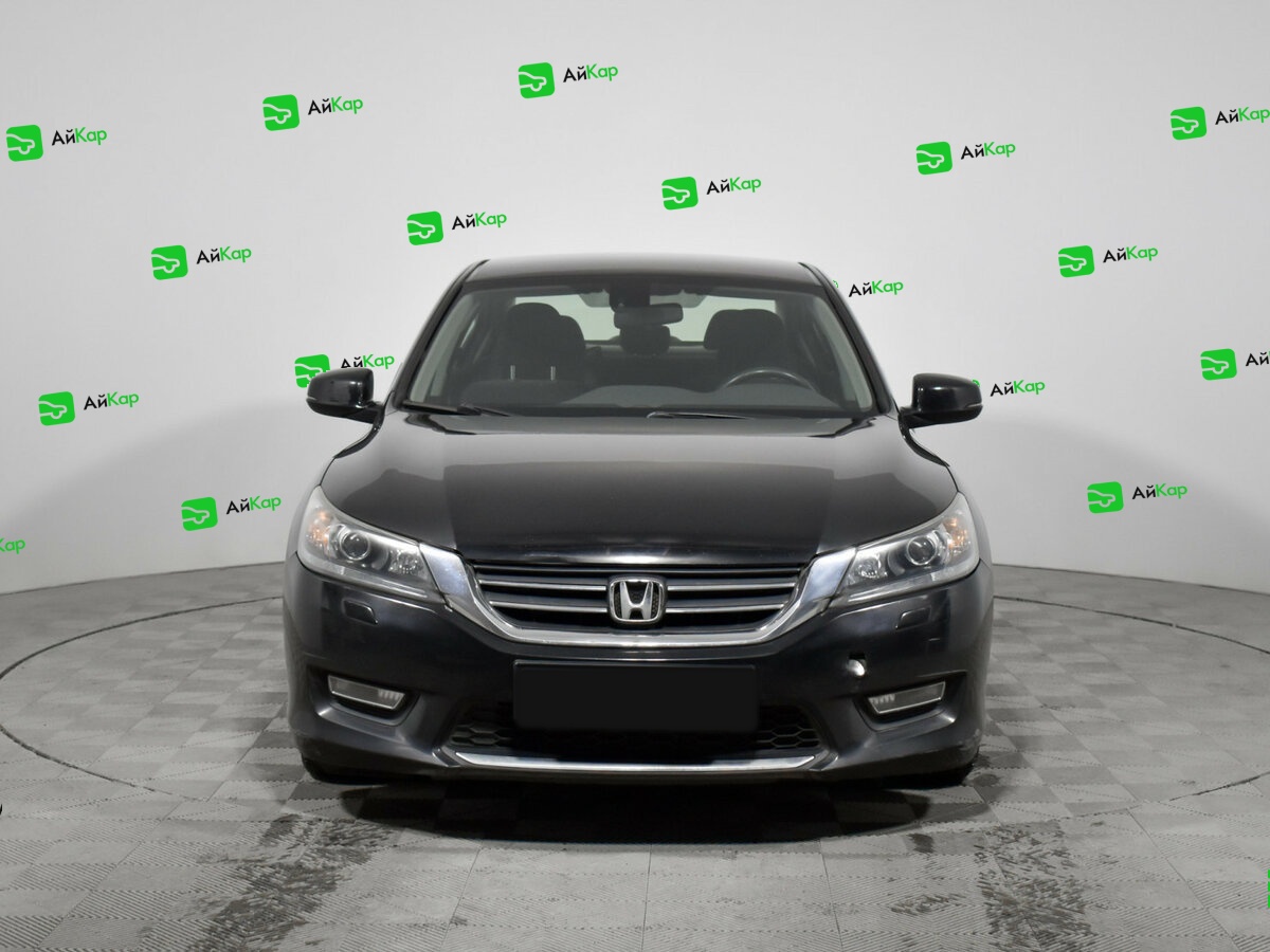 Honda Accord с пробегом — 2013 год. Фото: #1