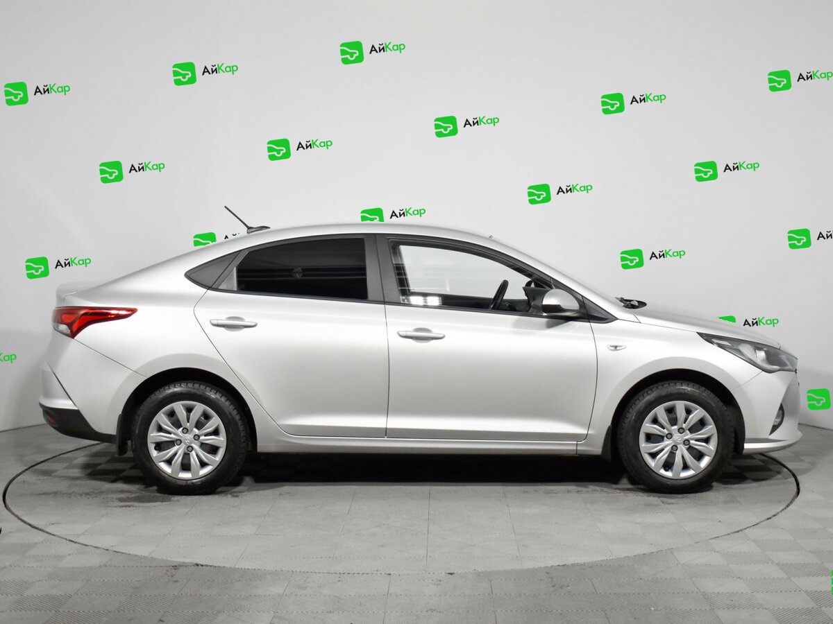 Hyundai Solaris с пробегом — 2020 год. Фото: #3