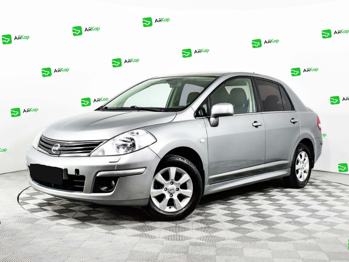 Nissan Tiida