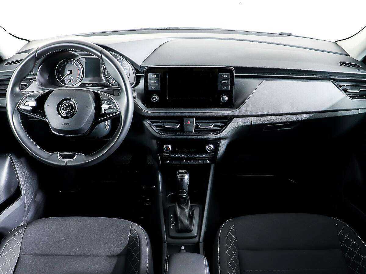 Skoda Rapid с пробегом — 2020 год. Фото: #10