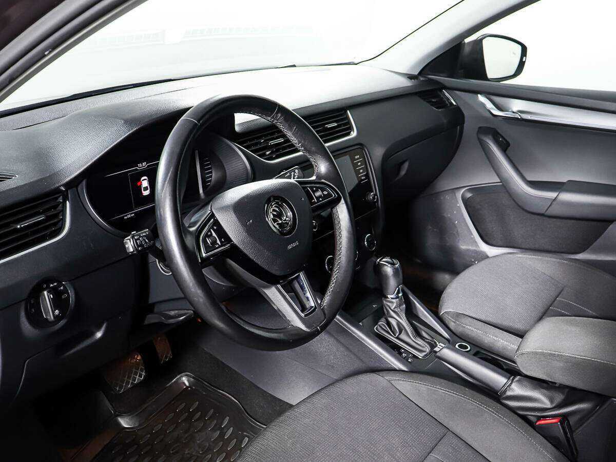 Skoda Octavia с пробегом — 2018 год. Фото: #12