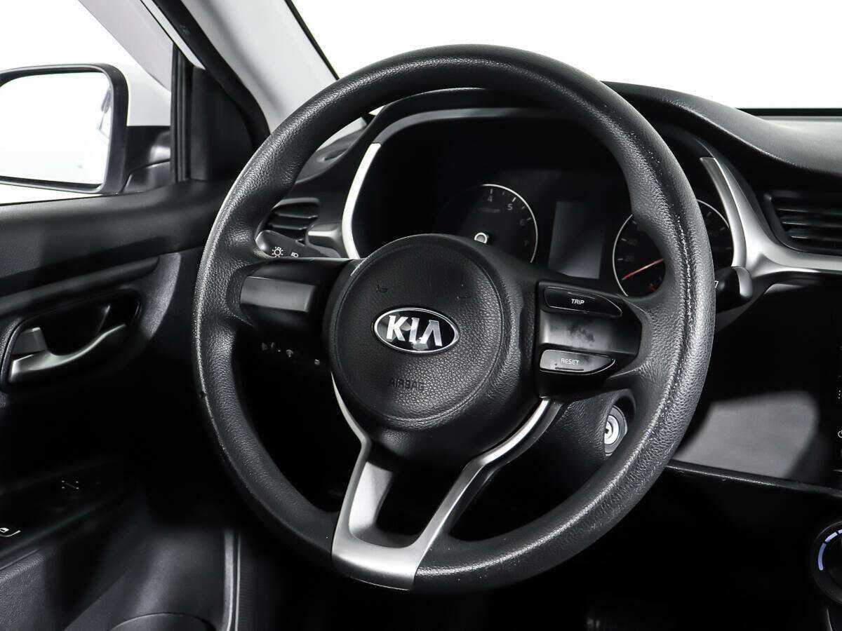 Kia Rio с пробегом — 2020 год. Фото: #14