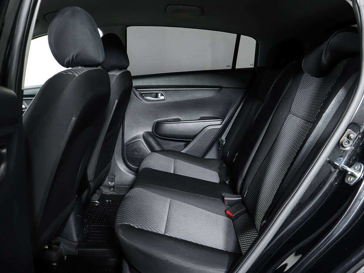 Kia Rio с пробегом — 2020 год. Фото: #9