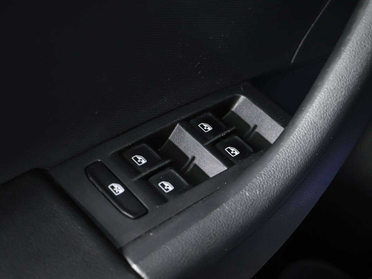 Skoda Rapid с пробегом — 2017 год. Фото: #17