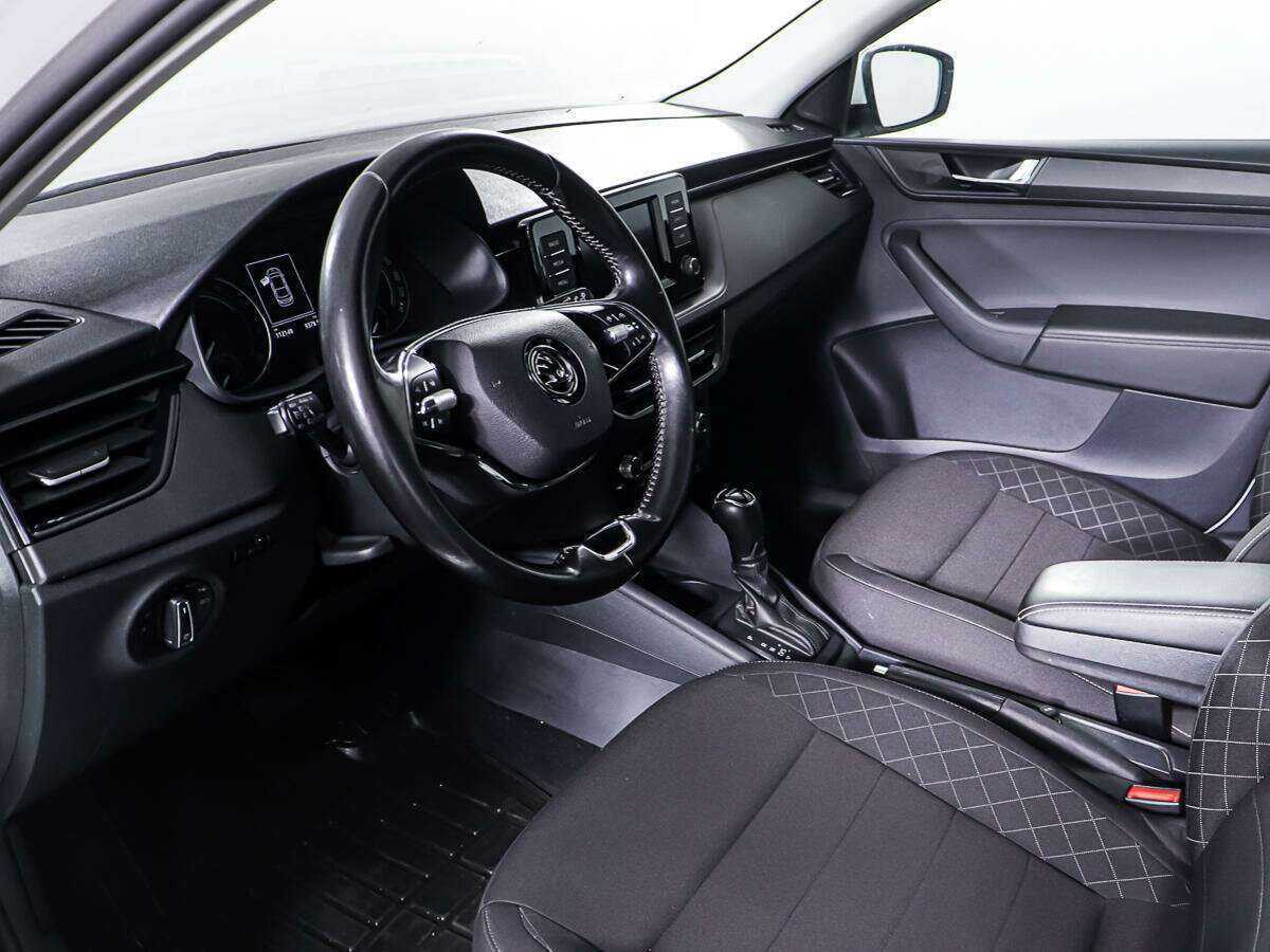 Skoda Rapid с пробегом — 2020 год. Фото: #12