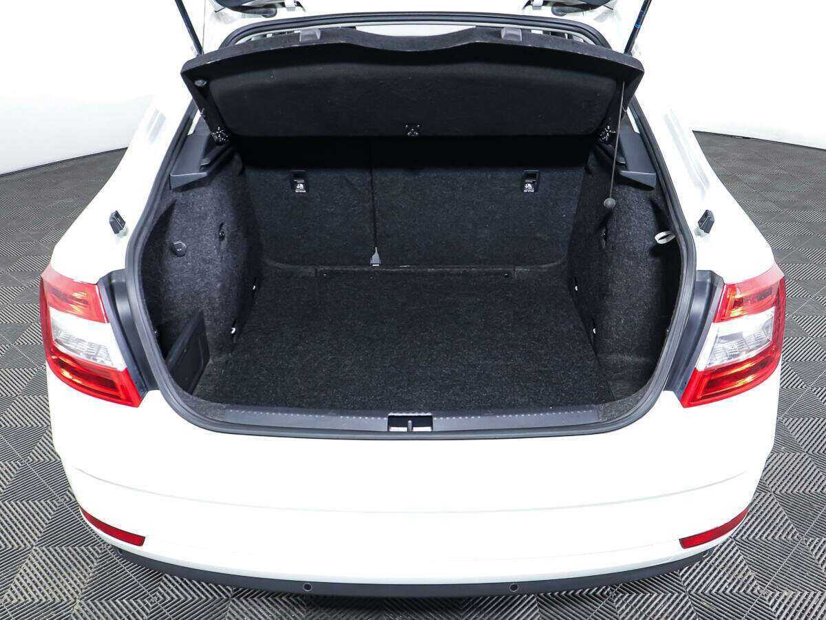 Skoda Octavia с пробегом — 2018 год. Фото: #8