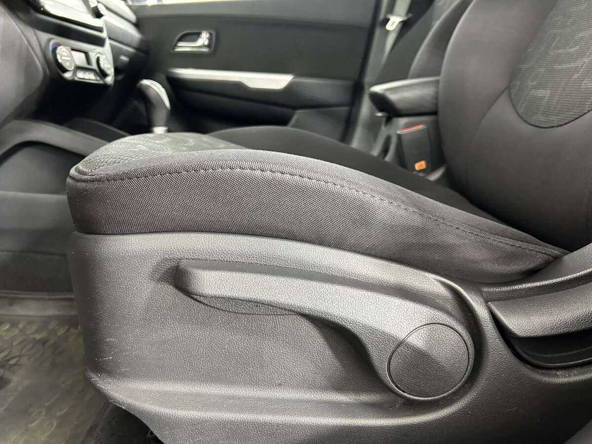 Kia Rio с пробегом — 2013 год. Фото: #9