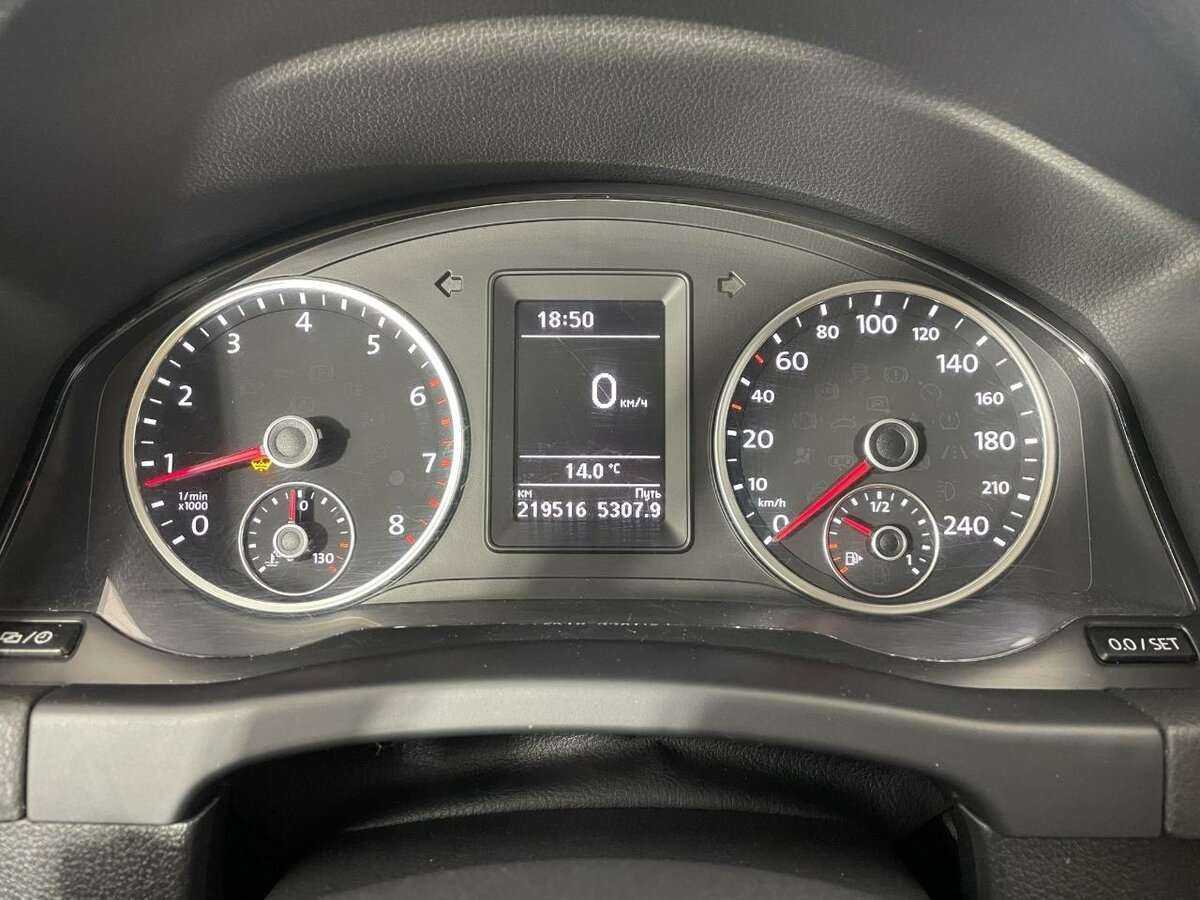 Volkswagen Tiguan с пробегом — 2014 год. Фото: #8