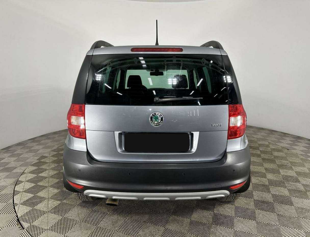 Skoda Yeti с пробегом — 2012 год. Фото: #2