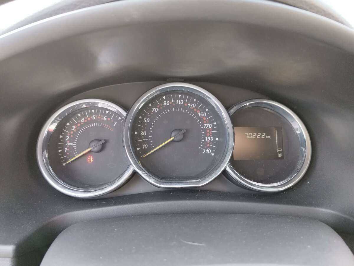 Renault Logan с пробегом — 2020 год. Фото: #12