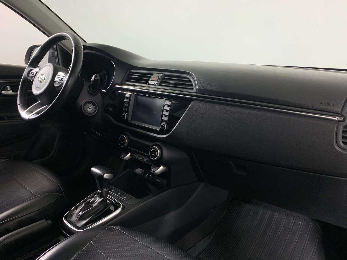 Kia Rio с пробегом — 2018 год. Фото: #10