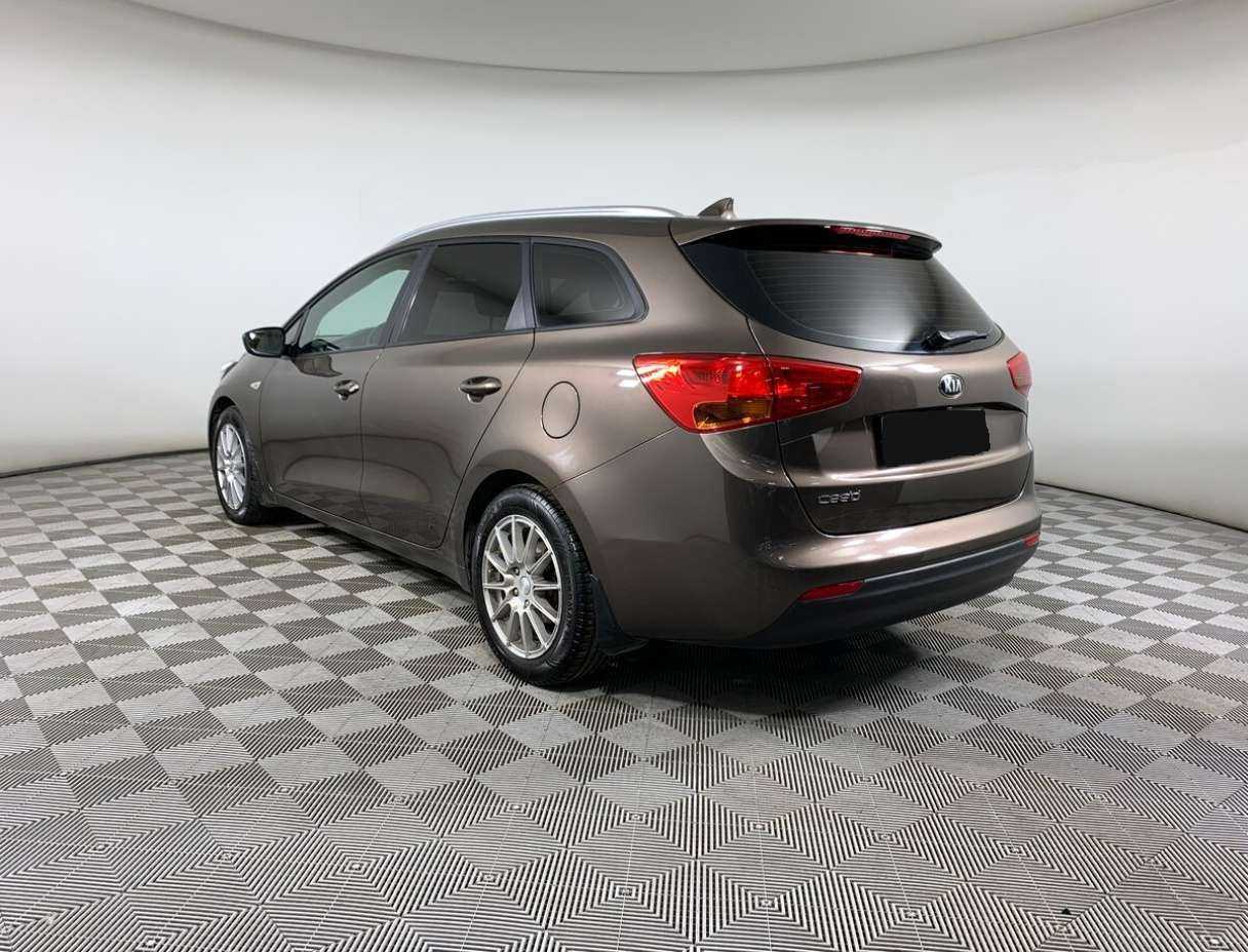 Kia Ceed с пробегом — 2017 год. Фото: #6