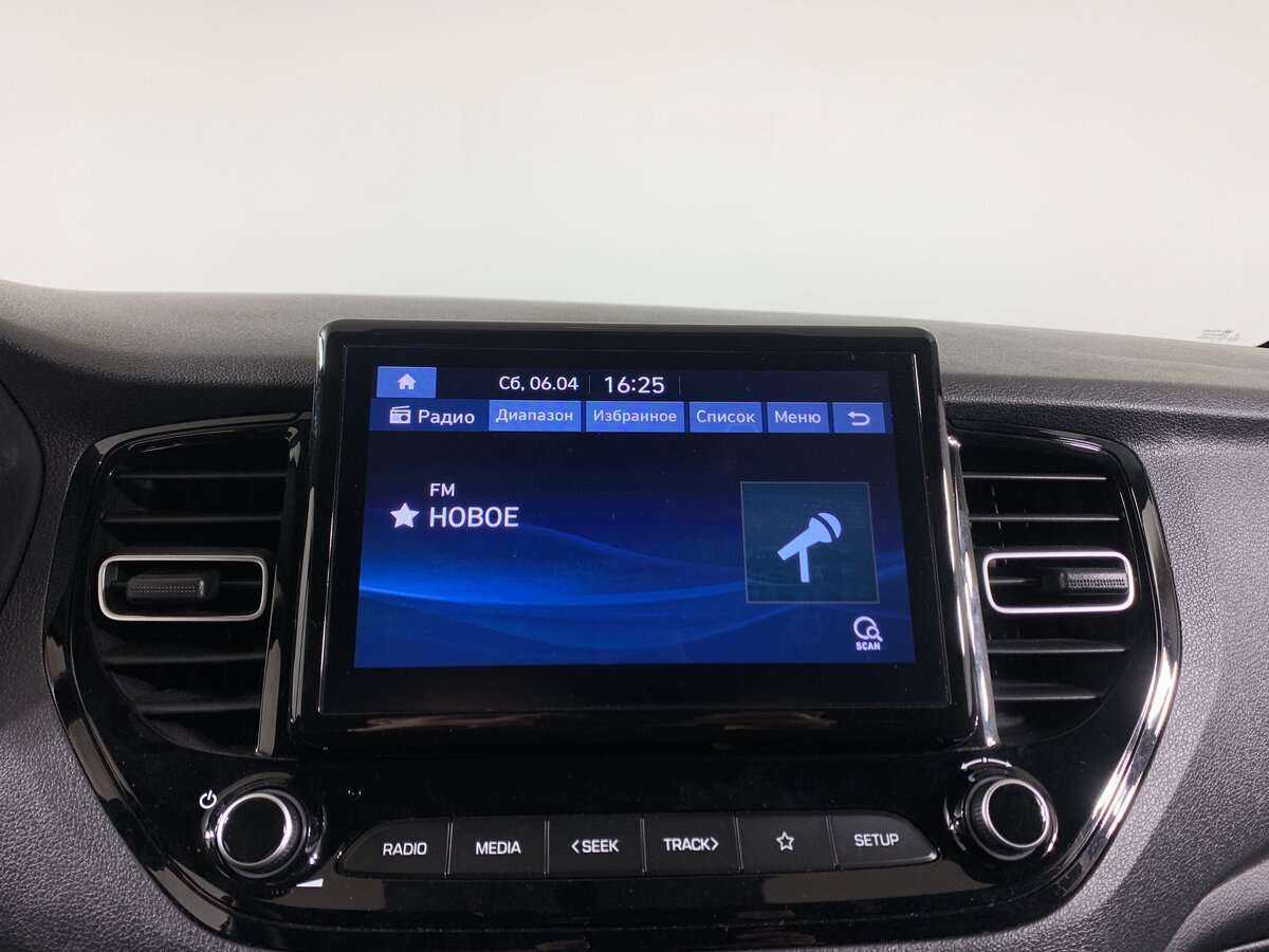 Hyundai Solaris с пробегом — 2022 год. Фото: #12