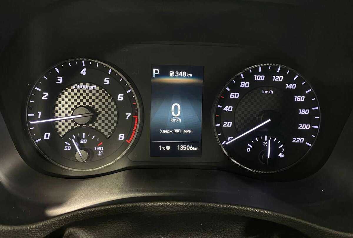 Hyundai Solaris с пробегом — 2021 год. Фото: #9