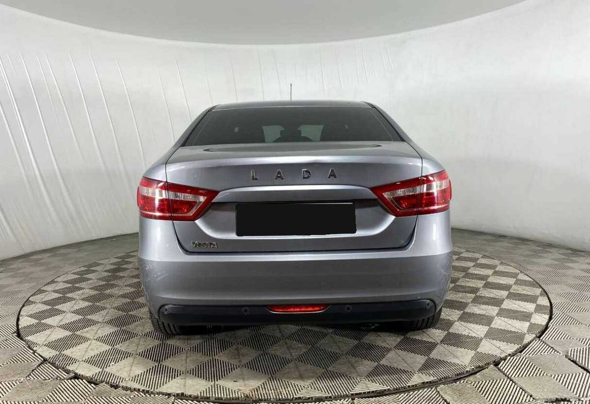 Lada (ВАЗ) Vesta с пробегом — 2020 год. Фото: #5