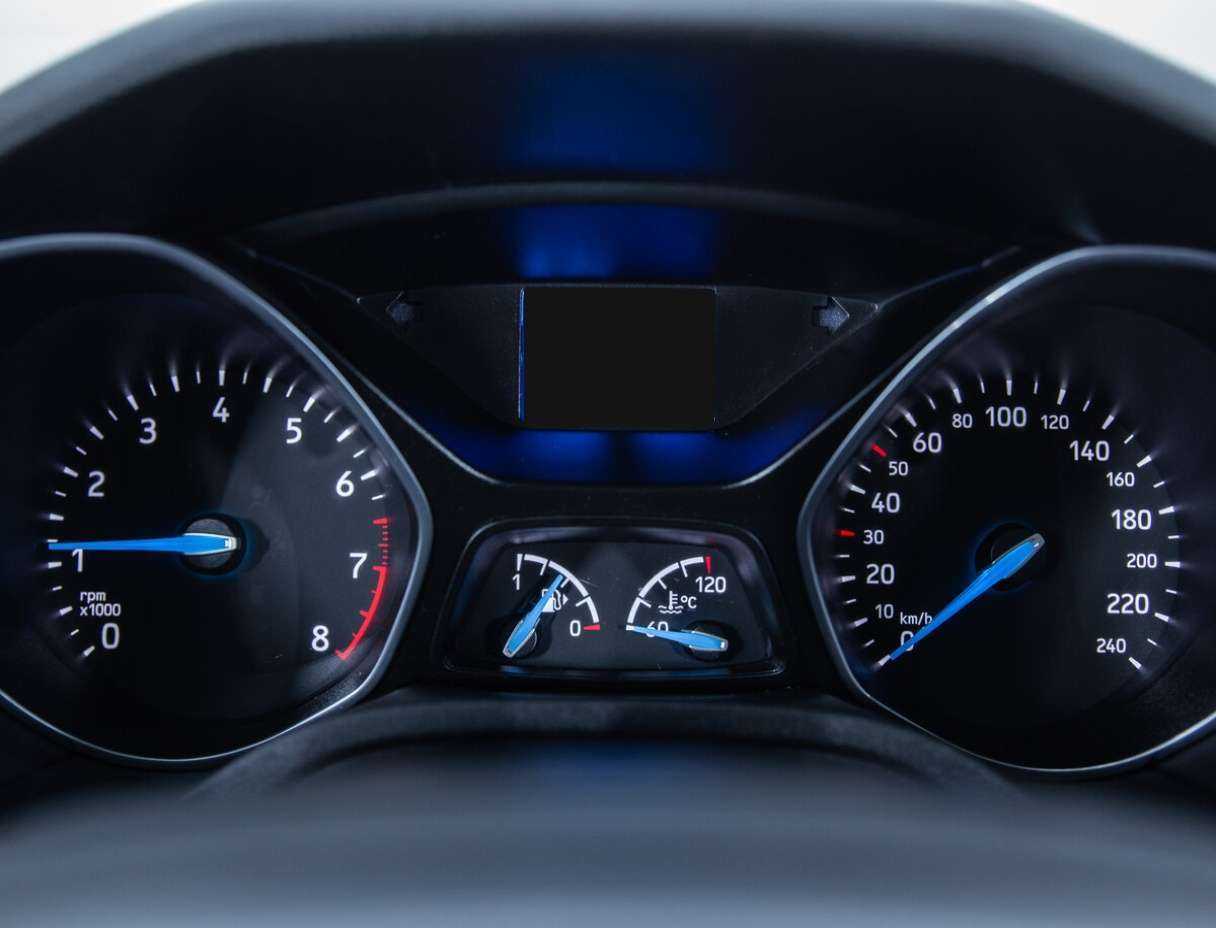 Ford Focus с пробегом — 2015 год. Фото: #13