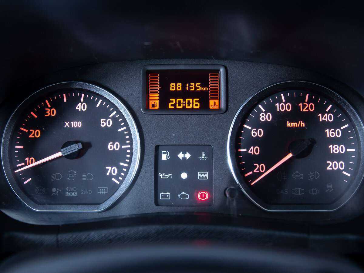 Nissan Terrano с пробегом — 2015 год. Фото: #12