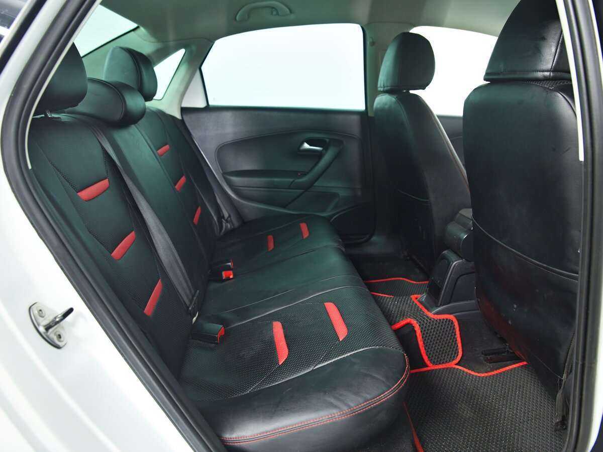 Volkswagen Polo с пробегом — 2018 год. Фото: #16