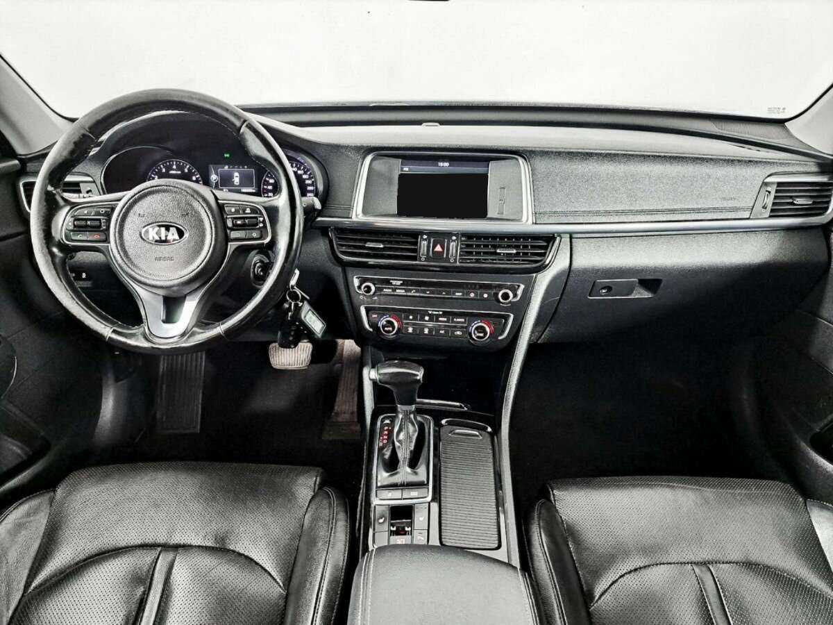 Kia Optima с пробегом — 2016 год. Фото: #9