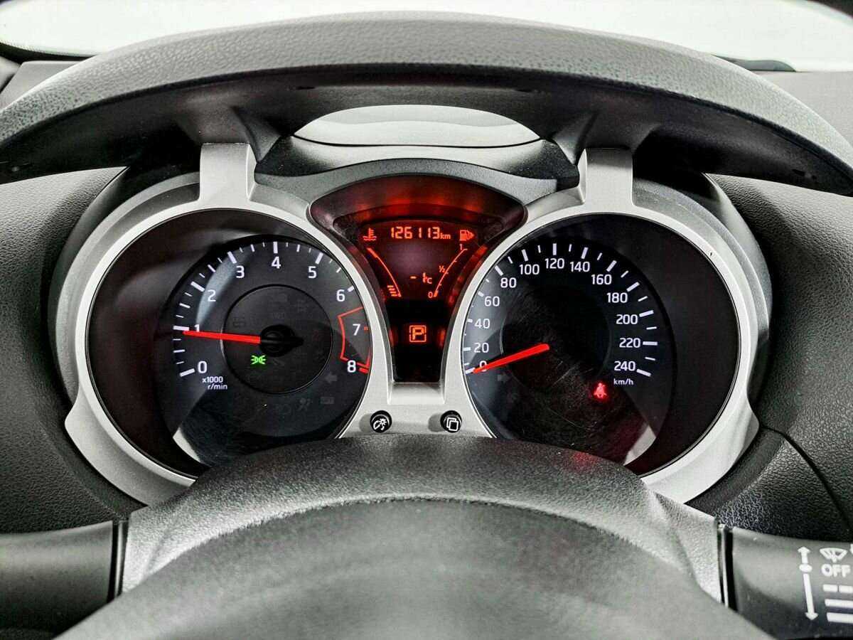 Nissan Juke с пробегом — 2013 год. Фото: #10