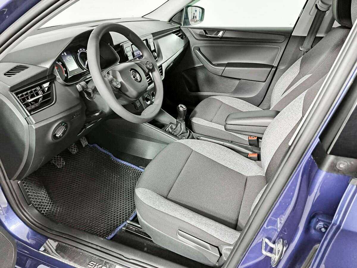 Skoda Rapid с пробегом — 2021 год. Фото: #13