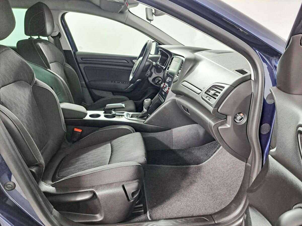 Renault Megane с пробегом — 2019 год. Фото: #8