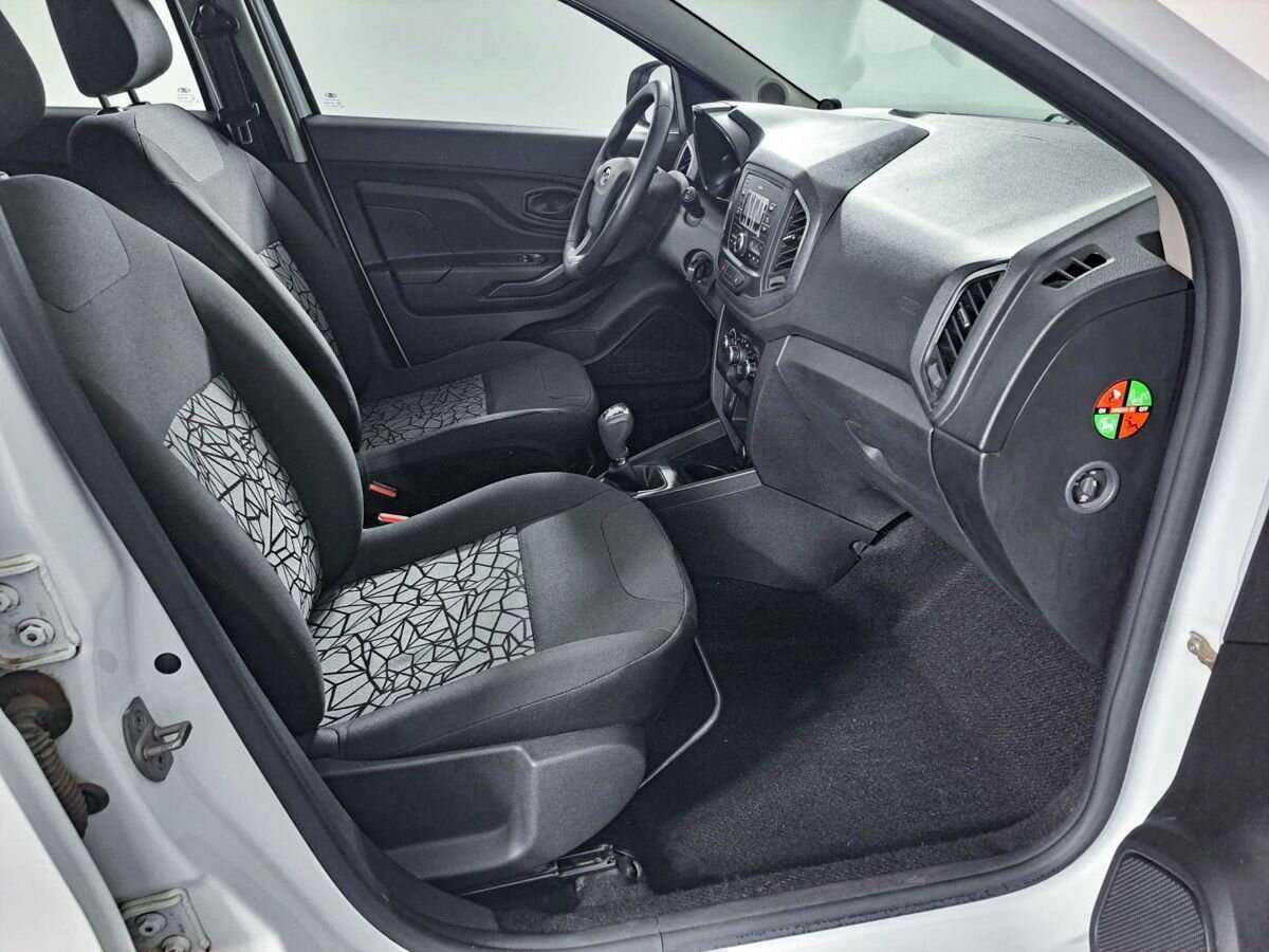 Lada (ВАЗ) XRAY с пробегом — 2018 год. Фото: #8