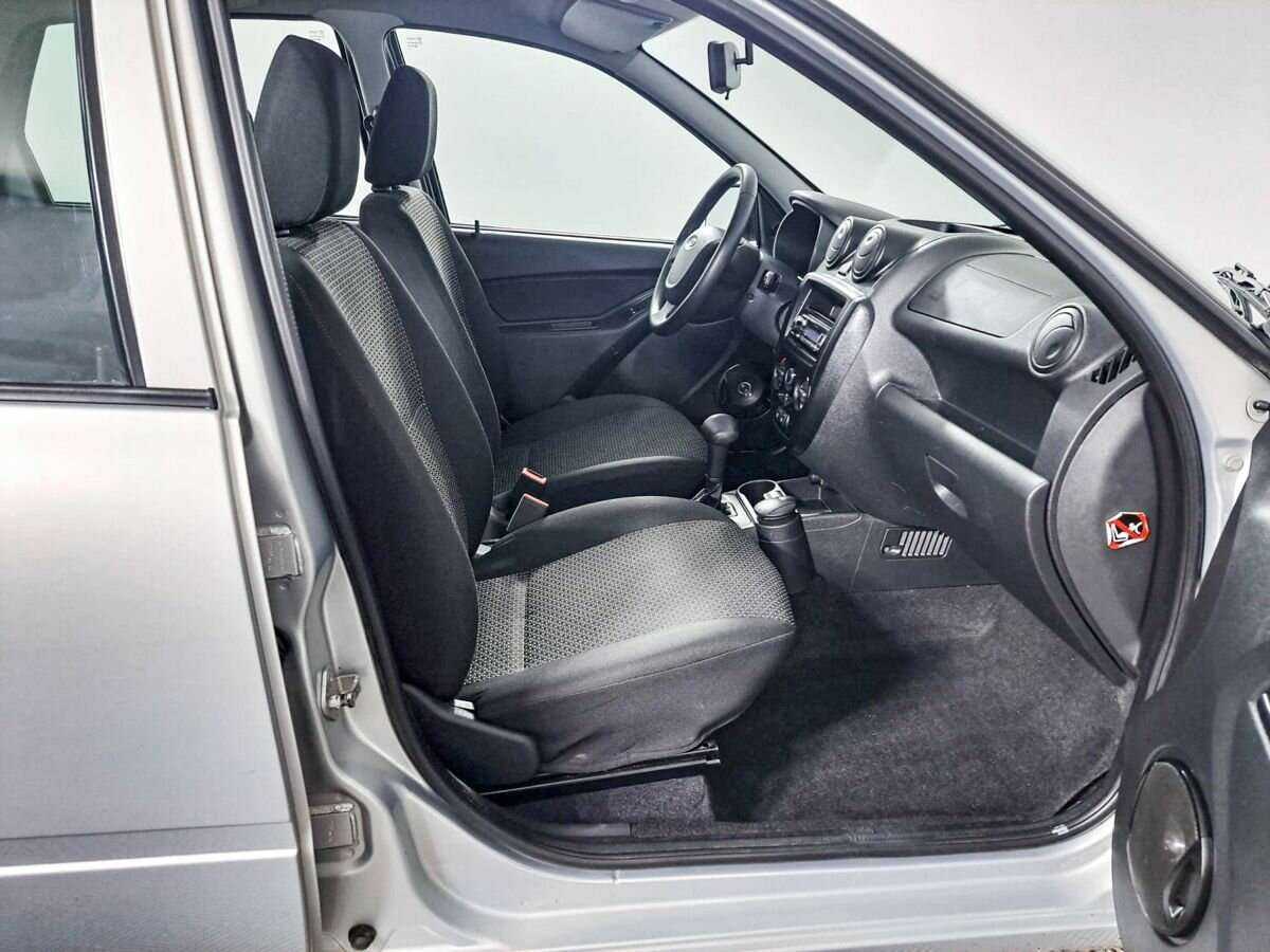 Lada (ВАЗ) Granta с пробегом — 2013 год. Фото: #8