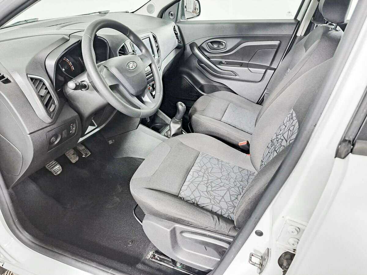 Lada (ВАЗ) XRAY с пробегом — 2019 год. Фото: #12