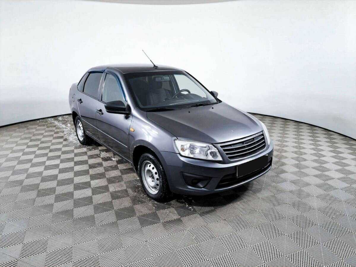 Lada (ВАЗ) Granta с пробегом — 2017 год. Фото: #2